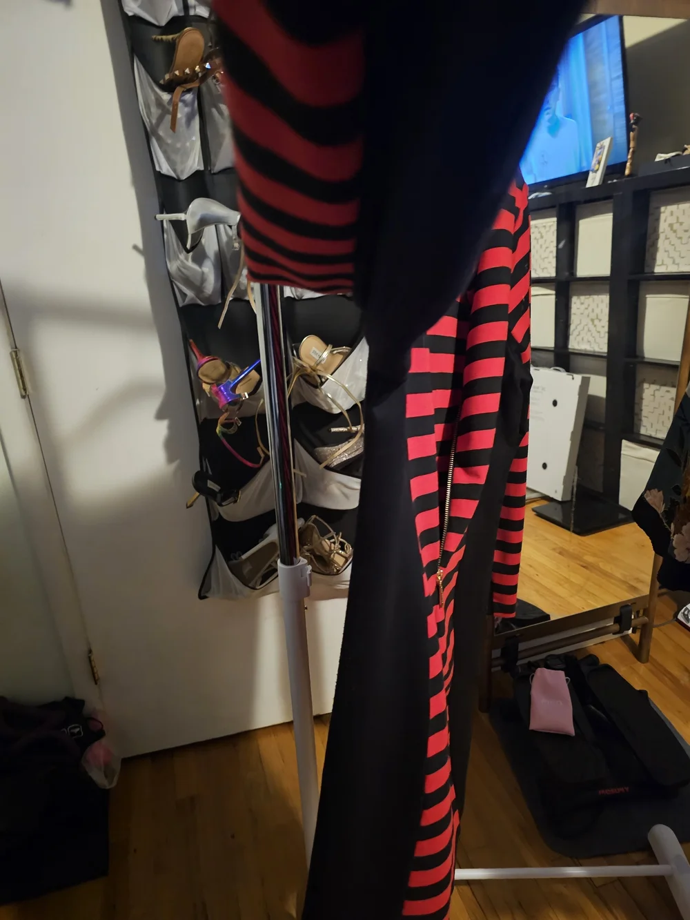 Michael Kors Long Sleeve Red And Black Dress Size L